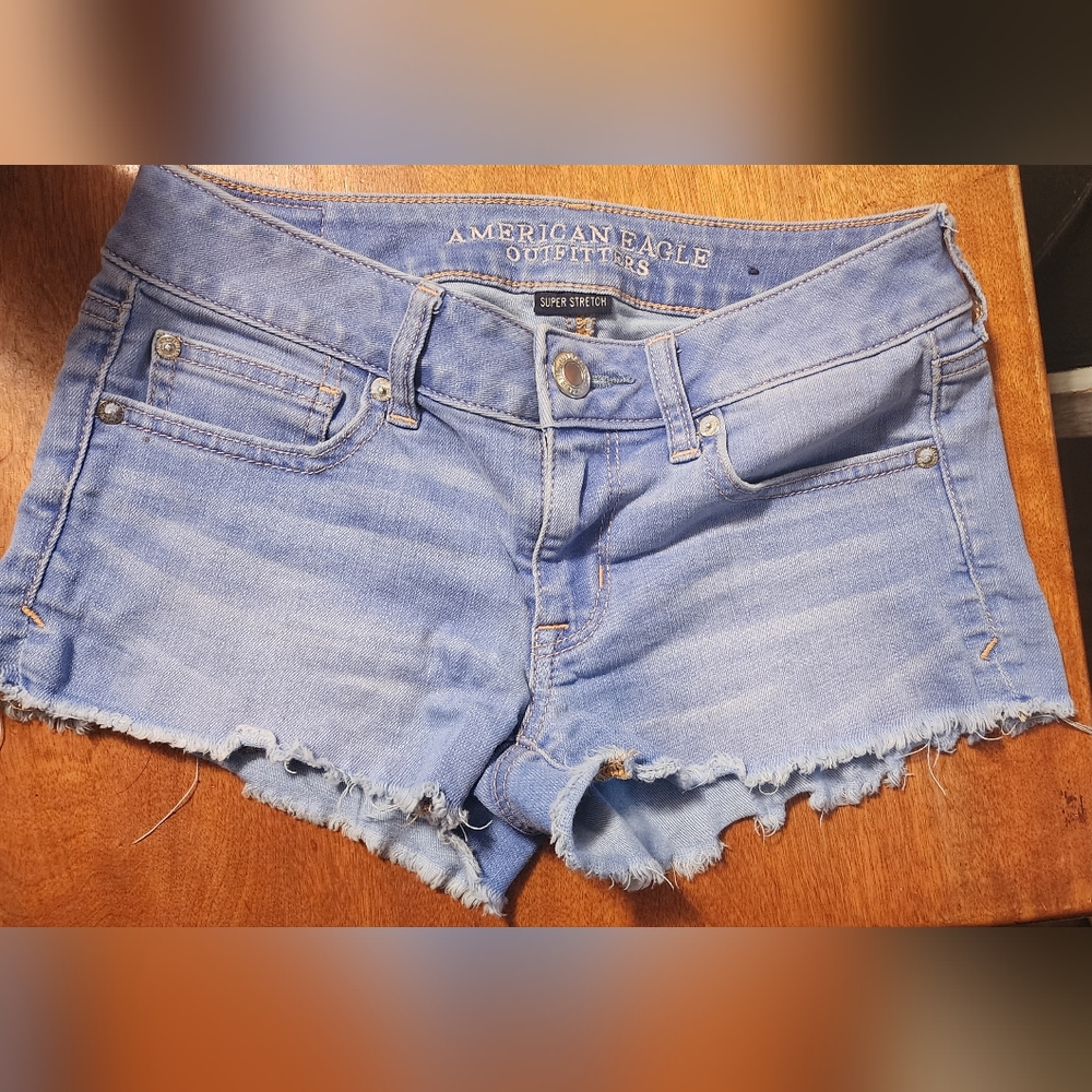 Size 2 American Eagle Shorts